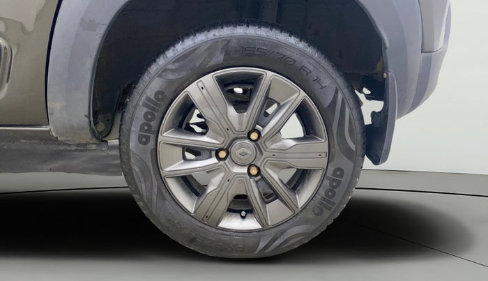 2021 Renault Kwid CLIMBER 1.0 (O), Petrol, Manual, 24,931 km, Left Rear Wheel