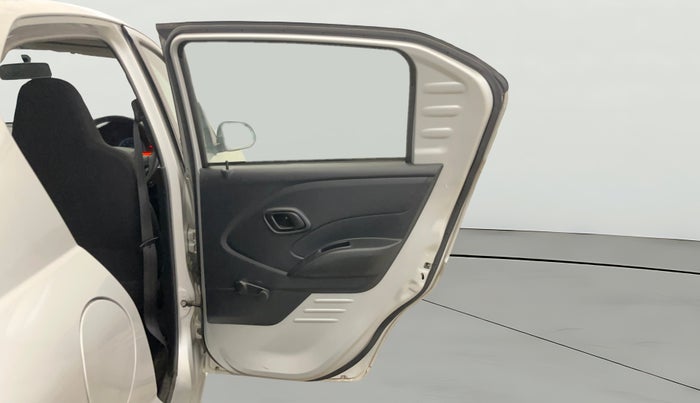 2017 Datsun Redi Go T (O), Petrol, Manual, 57,918 km, RHS Rear Door