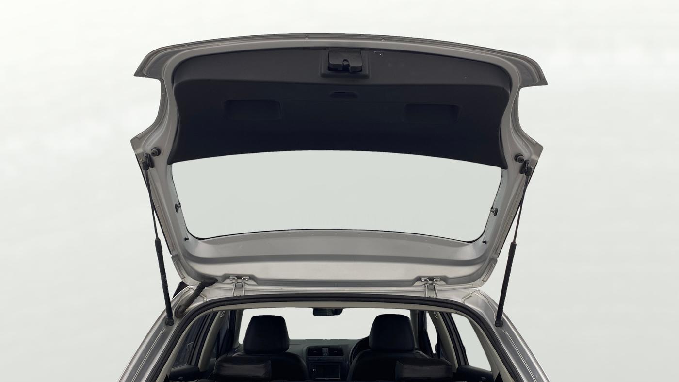 2021 Volkswagen Polo COMFORTLINE 1.0L TSI AT, Petrol, Automatic, 78,806 km, Boot Door Open