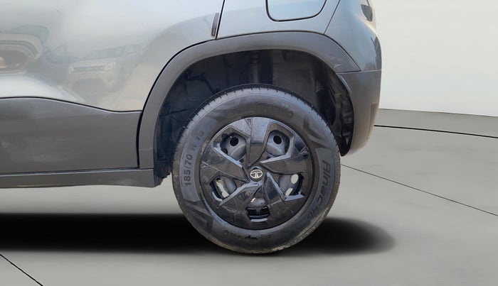 2022 Tata PUNCH ADVENTURE MT, Petrol, Manual, 33,223 km, Left Rear Wheel