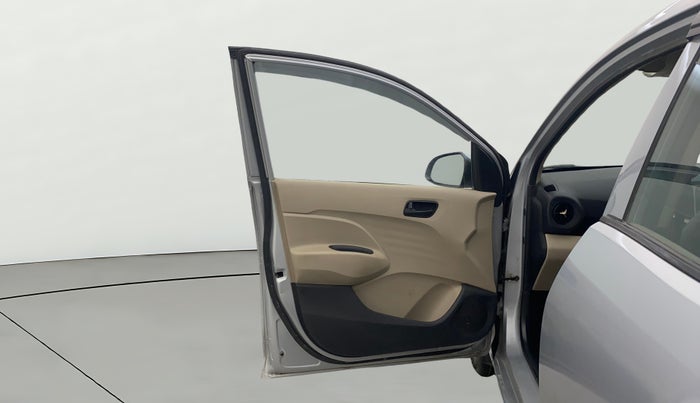 2020 Hyundai NEW SANTRO SPORTZ EXECUTIVE MT CNG, CNG, Manual, 91,928 km, LHS Front Door