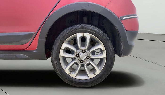 2017 Hyundai i20 Active 1.2 S, Petrol, Manual, 76,199 km, Left Rear Wheel