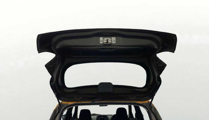 2020 Renault Kwid RXL, Petrol, Manual, 20,366 km, Boot Door Open