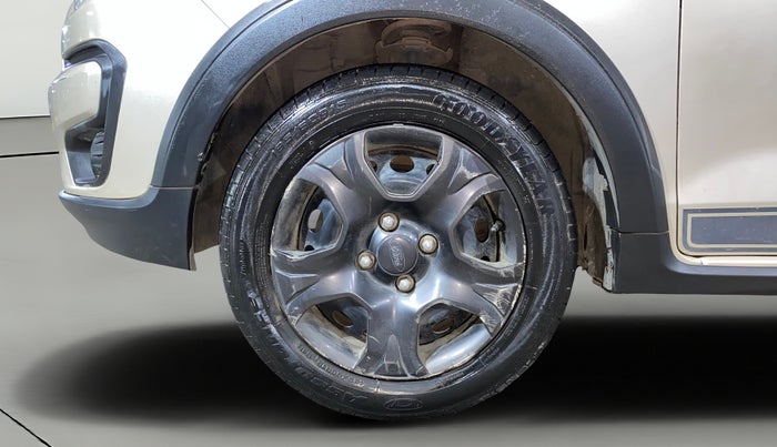 2018 Ford FREESTYLE TREND 1.2 PETROL, Petrol, Manual, 15,660 km, Left Front Wheel