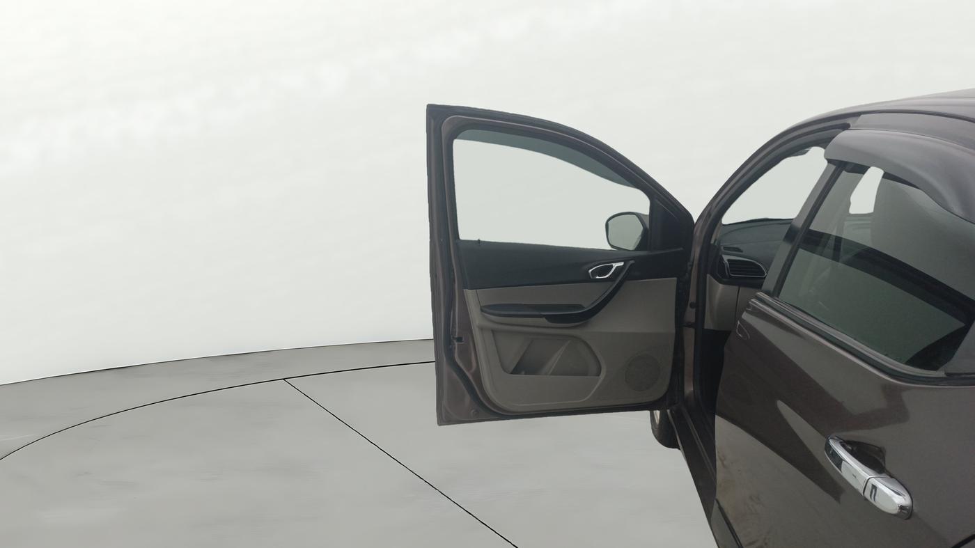 2017 Tata Tiago XZA PETROL, Petrol, Automatic, 39,600 km, LHS Front Door