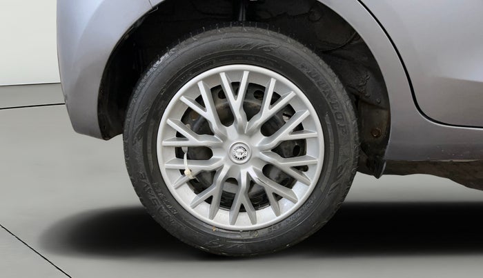 2019 Hyundai NEW SANTRO SPORTZ CNG, CNG, Manual, 85,842 km, Right Rear Wheel