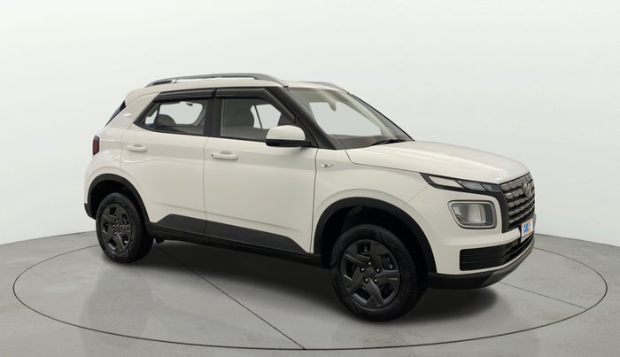 2025 Hyundai VENUE S 1.2, Petrol, Manual, 6,192 km, Right Front Diagonal