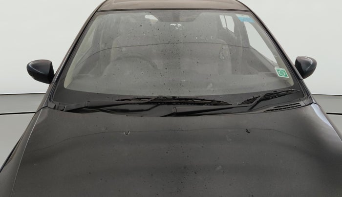 2017 Maruti Ciaz ALPHA 1.4 PETROL, Petrol, Manual, 90,075 km, Front Windshield