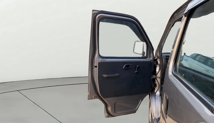 2023 Maruti Eeco 5 STR AC CNG, CNG, Manual, 43,667 km, LHS Front Door