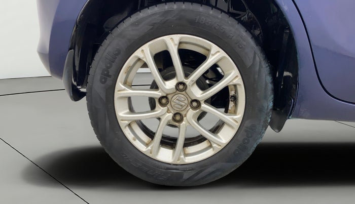 2018 Maruti Swift ZXI AMT, Petrol, Automatic, 57,266 km, Right Rear Wheel