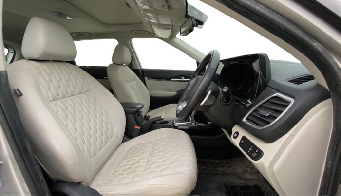 2022 KIA SELTOS HTX 1.5 DIESEL AT, Diesel, Automatic, 61,079 km, Right Side Front Door Cabin