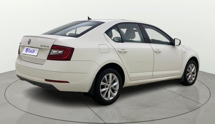 2019 Skoda Octavia L&K 1.8 TSI AT, Petrol, Automatic, 1,39,105 km, Right Back Diagonal