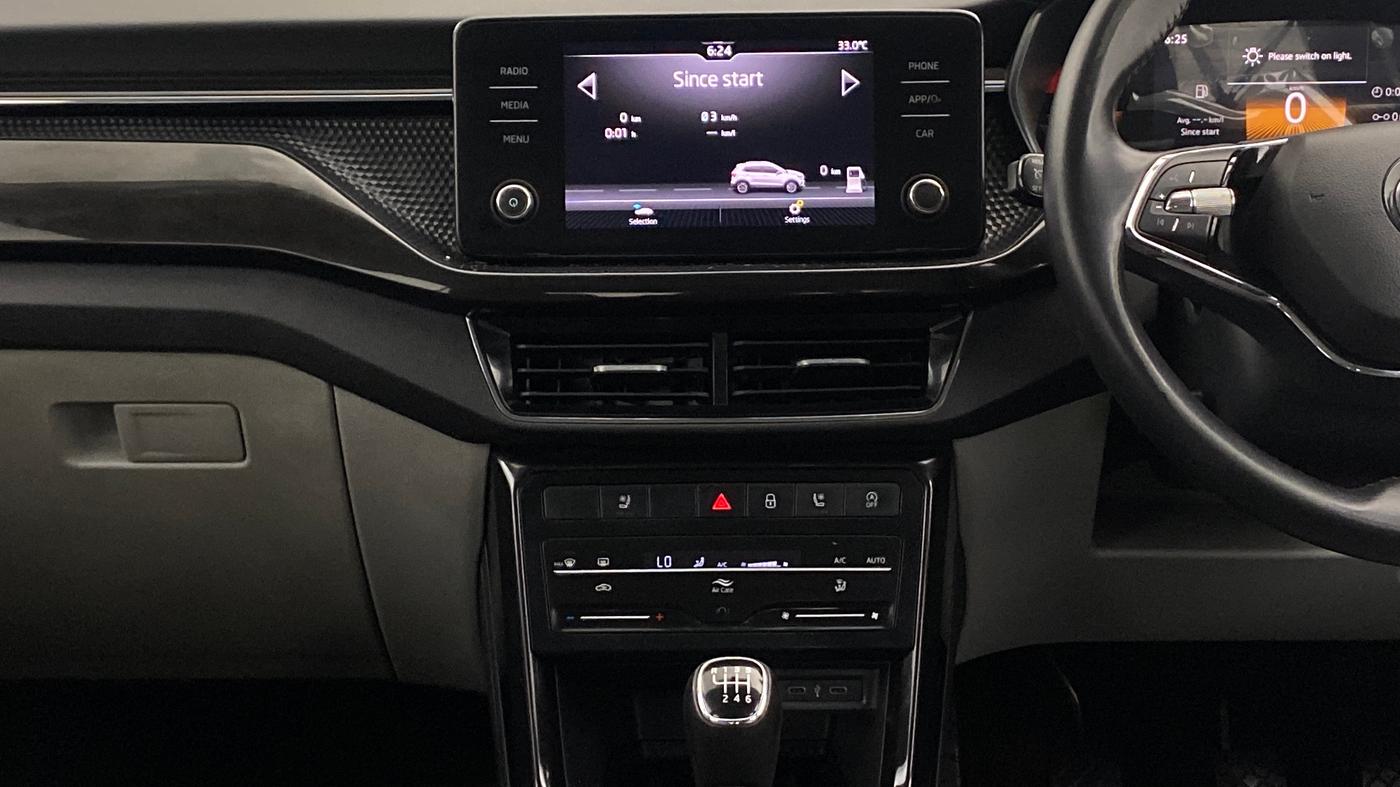 2023 Skoda KUSHAQ STYLE 1.0L TSI MT, Petrol, Manual, 72,289 km, Air Conditioner