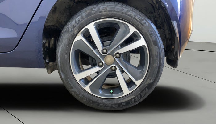 2023 Tata ALTROZ XZA PLUS (O) SUNROOF P , Petrol, Automatic, 39,828 km, Left Rear Wheel