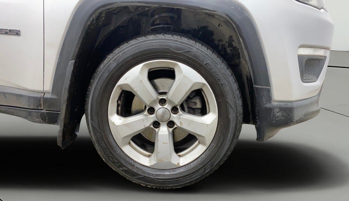 2020 Jeep Compass LONGITUDE PLUS 1.4 PETROL AT, Petrol, Automatic, 1,18,086 km, Right Front Wheel