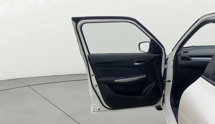 2022 Maruti Swift ZXI AMT, Petrol, Automatic, 17,346 km, LHS Front Door