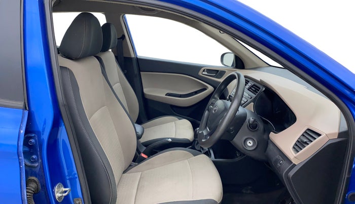 2017 Hyundai Elite i20 SPORTZ 1.2, Petrol, Manual, 38,004 km, Right Side Front Door Cabin