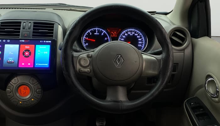 2012 Renault Scala RXZ DIESEL, Diesel, Manual, 1,37,209 km, Steering Wheel Close Up