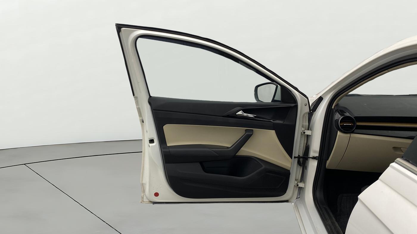 2022 Skoda SLAVIA STYLE 1.0L TSI AT, Petrol, Automatic, 1,33,293 km, LHS Front Door