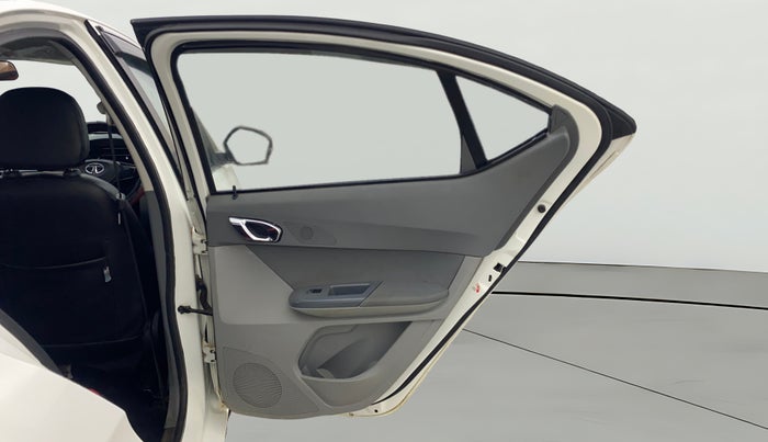 2021 Tata TIGOR XZ PLUS PETROL, Petrol, Manual, 38,934 km, RHS Rear Door