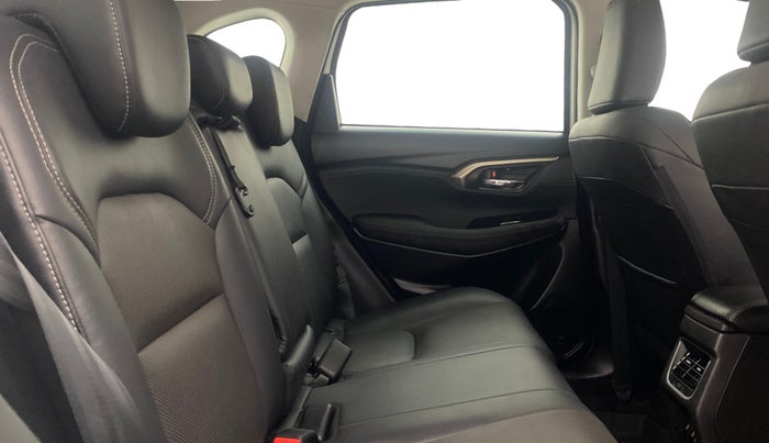 2023 Maruti Grand Vitara ALPHA PLUS HYBRID ECVT, Hybrid, Automatic, 74,240 km, Right Side Rear Door Cabin