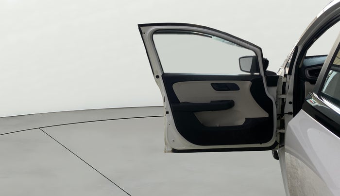 2021 Tata ALTROZ XT PETROL, Petrol, Manual, 34,077 km, LHS Front Door