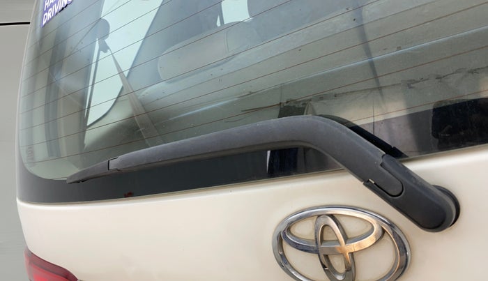 2014 Toyota Fortuner 3.0 4X2 AT, Diesel, Automatic, 82,343 km, Rear Wiper