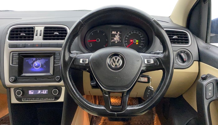 2017 Volkswagen Ameo HIGHLINE PLUS 1.5L AT 16 ALLOY, Diesel, Automatic, 40,829 km, Steering Wheel Close Up