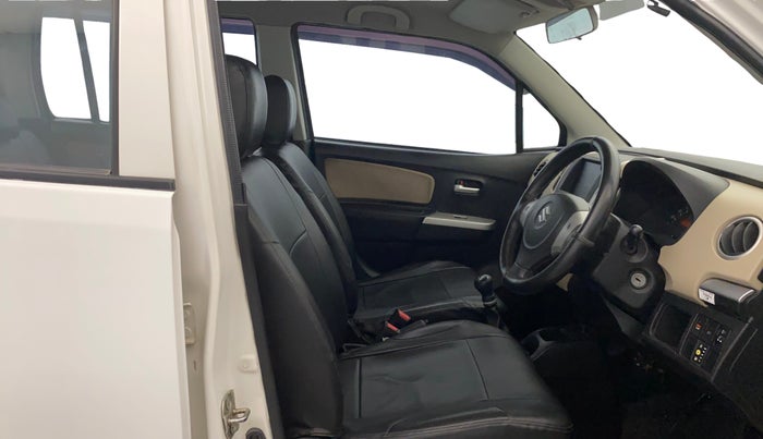 2018 Maruti Wagon R 1.0 LXI CNG, CNG, Manual, 1,30,194 km, Right Side Front Door Cabin