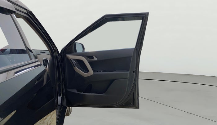 2017 Hyundai Creta SX PLUS 1.6 DIESEL, Diesel, Manual, 1,00,287 km, RHS Front Door