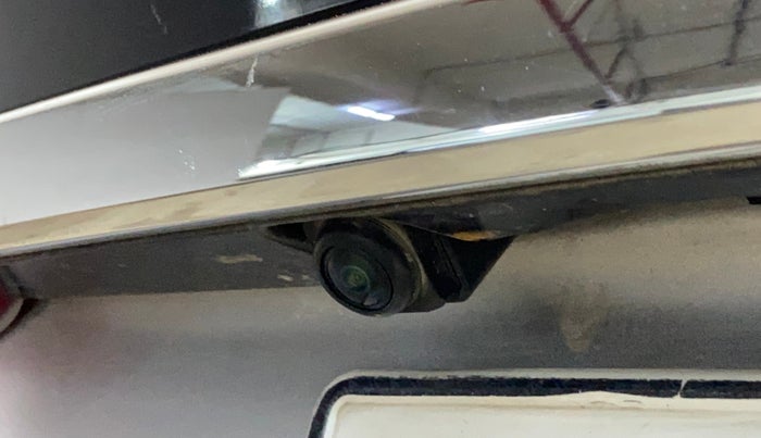 2020 Maruti XL6 ZETA AT, Petrol, Automatic, 92,000 km, Parking Camera
