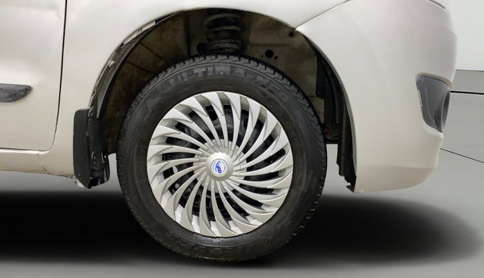 2015 Maruti Wagon R 1.0 LXI CNG, CNG, Manual, 78,270 km, Right Front Wheel