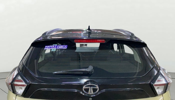 2022 Tata NEXON XZ PLUS (PREMIUM) KAZIRANGA DIESEL, Diesel, Manual, 57,219 km, Rear Windshield