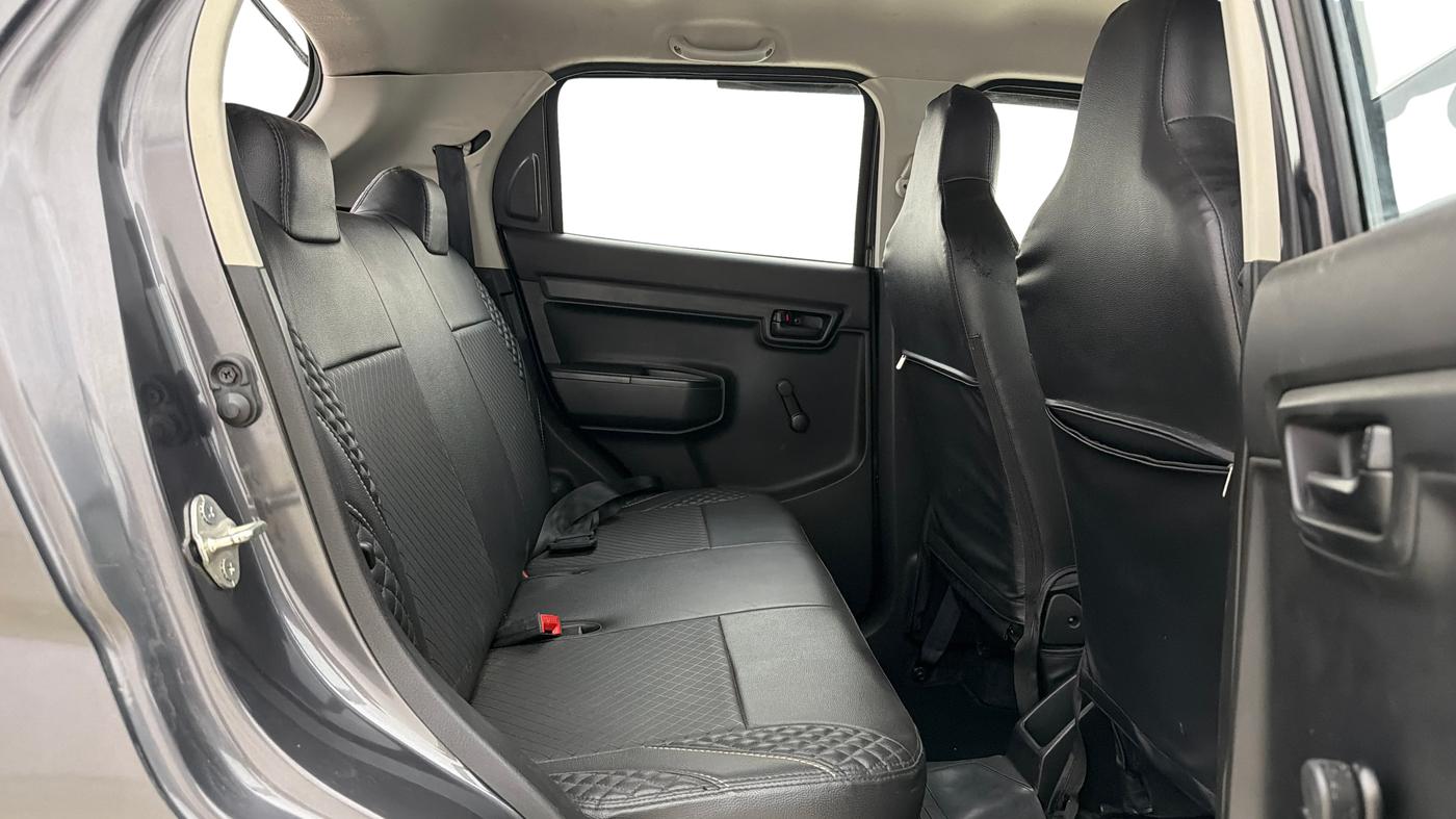 2023 Maruti S PRESSO VXI, Petrol, Manual, 29,532 km, Right Side Rear Door Cabin