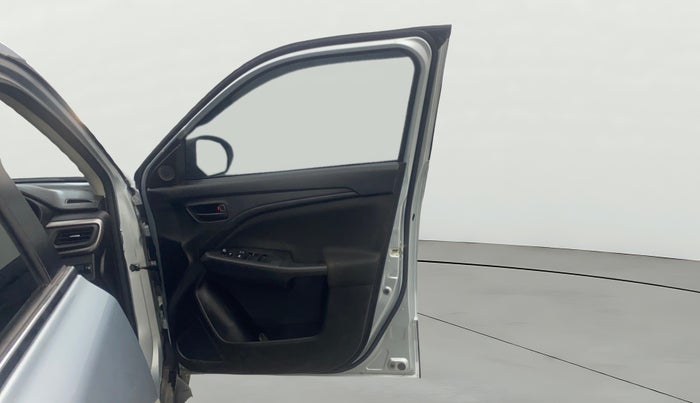 2022 Maruti BREZZA VXI AT SMART HYBRID, Petrol, Automatic, 10,563 km, RHS Front Door