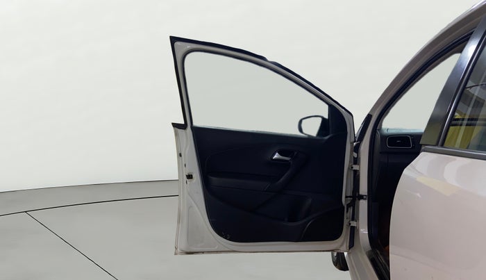 2016 Volkswagen Polo GT TSI AT, Petrol, Automatic, 61,343 km, LHS Front Door