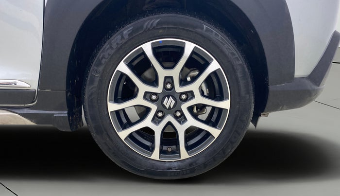 2024 Maruti XL6 ALPHA PLUS AT, Petrol, Automatic, 48,165 km, Right Front Wheel