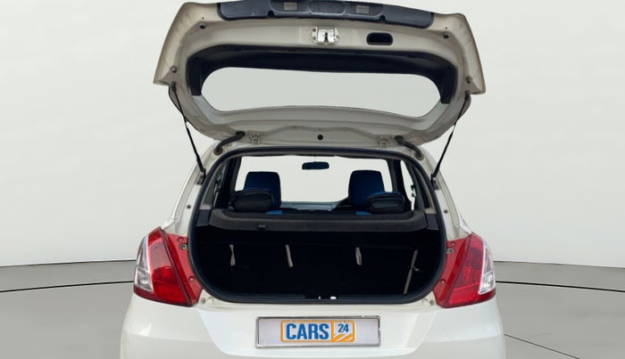 2015 Maruti Swift VXI, Petrol, Manual, 46,181 km, Boot Door Open