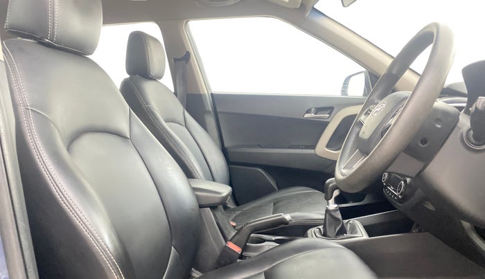 2016 Hyundai Creta SX PLUS 1.6 PETROL, Petrol, Manual, 64,333 km, Right Side Front Door Cabin