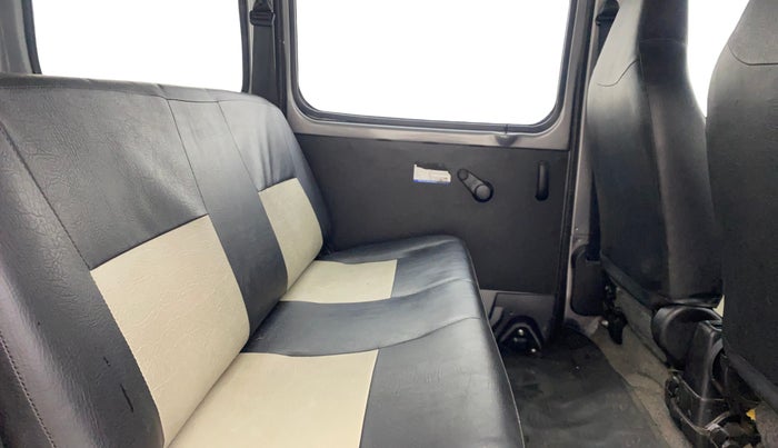 2022 Maruti Eeco  5 STR STD, Petrol, Manual, 12,651 km, Right Side Rear Door Cabin