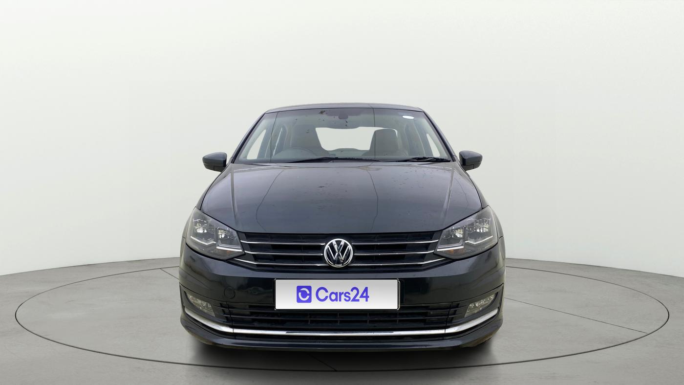 2017 Volkswagen Vento HIGHLINE PLUS 1.2 AT 16 ALLOY, Petrol, Automatic, 75,479 km, Front