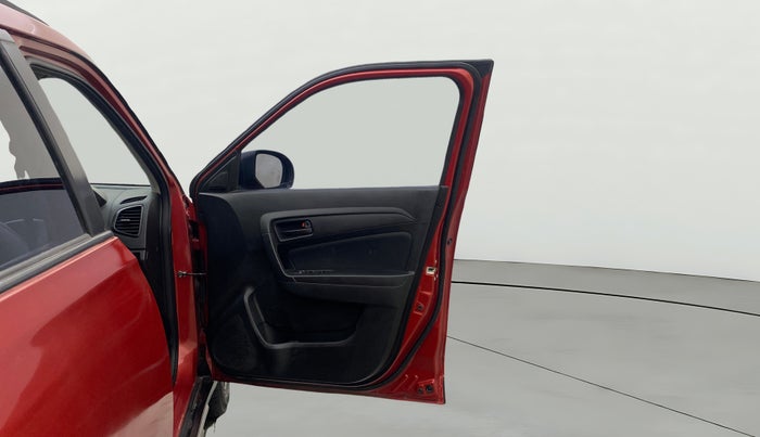 2020 Maruti Vitara Brezza VDI, Diesel, Manual, 52,852 km, RHS Front Door