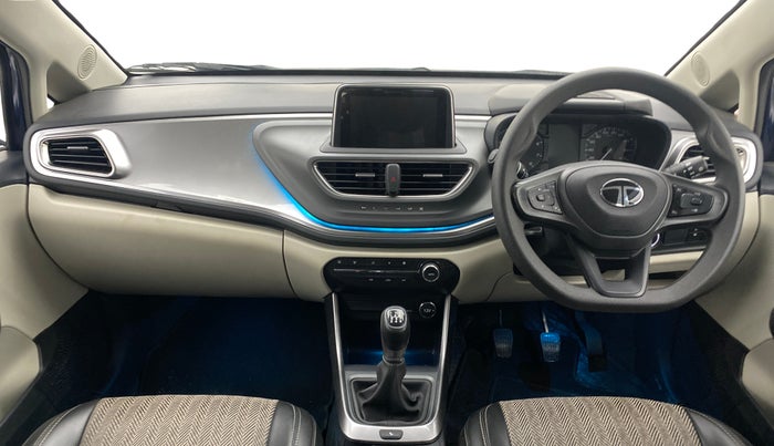 2024 Tata ALTROZ XZ PETROL, Petrol, Manual, 11,792 km, Dashboard
