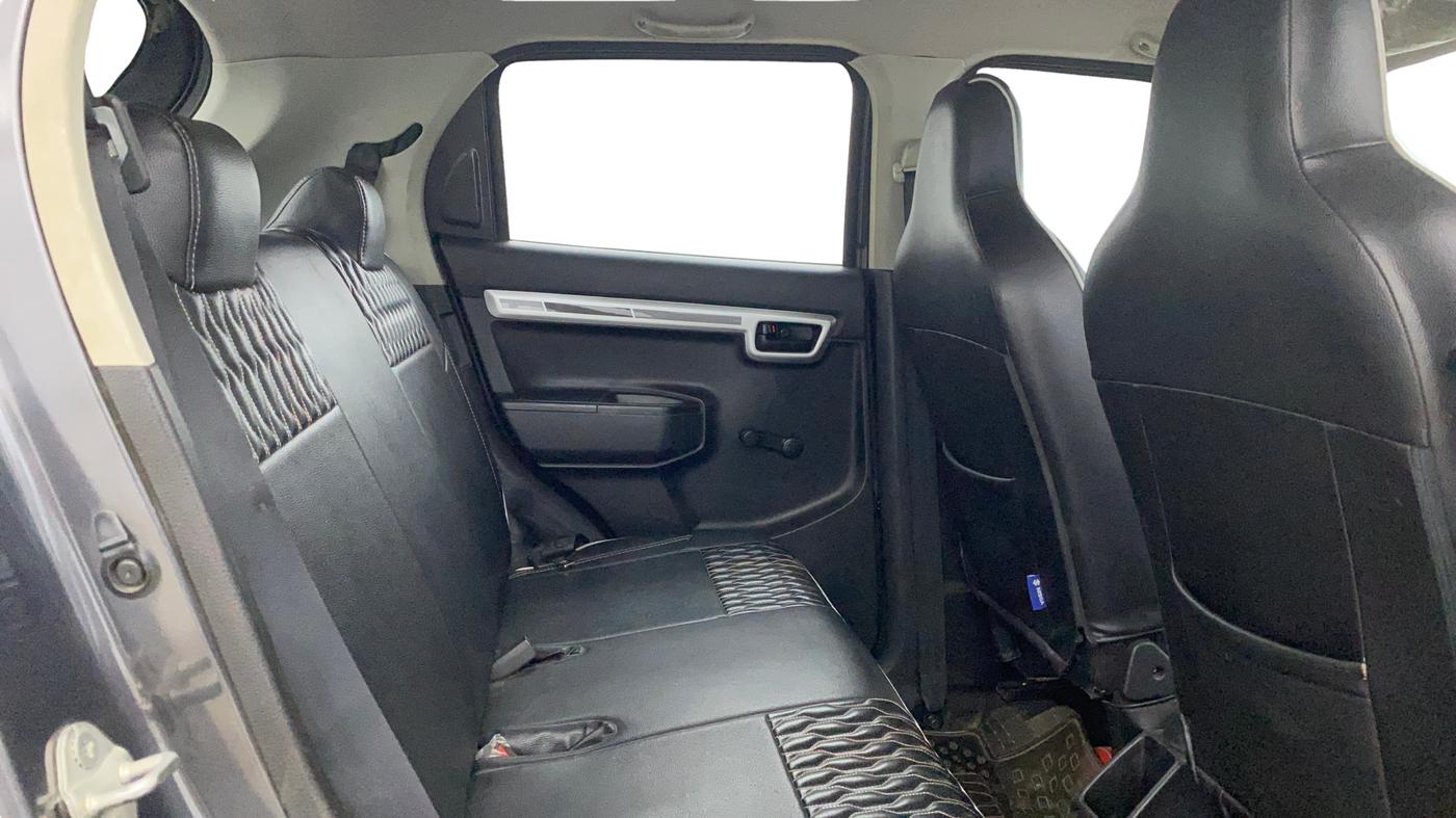 2021 Maruti S PRESSO LXI CNG, CNG, Manual, 39,796 km, Right Side Rear Door Cabin