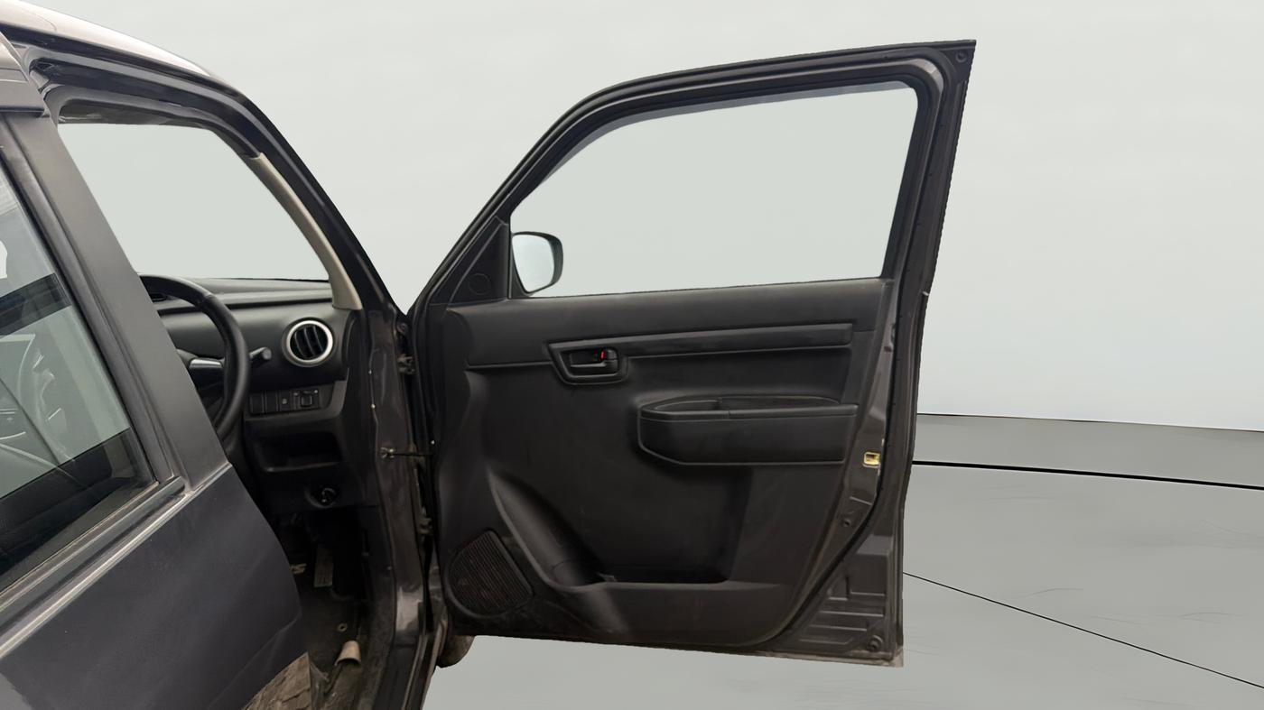 2022 Maruti S PRESSO VXI+, Petrol, Manual, 5,229 km, RHS Front Door