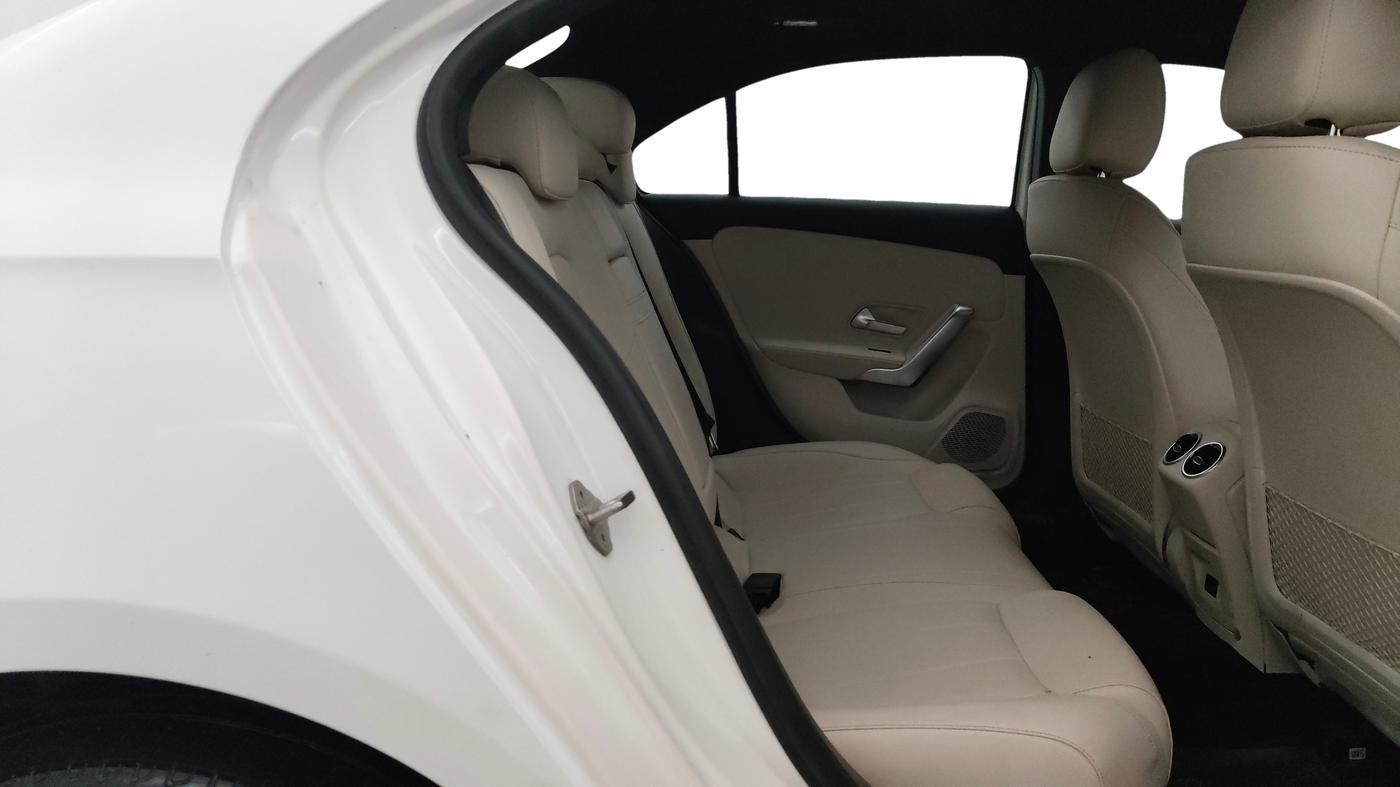 2022 Mercedes Benz A CLASS LIMOUSINE A 200d, Diesel, Automatic, 39,616 km, Right Side Rear Door Cabin