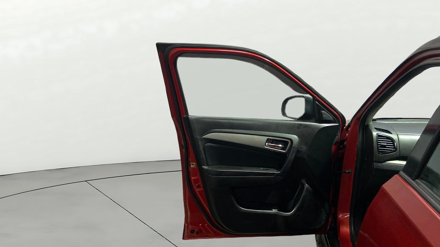 2018 Maruti Vitara Brezza ZDI AMT, Diesel, Automatic, 70,878 km, LHS Front Door