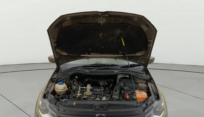 2014 Volkswagen Vento HIGHLINE PETROL AT, Petrol, Automatic, 32,543 km, Open Bonet