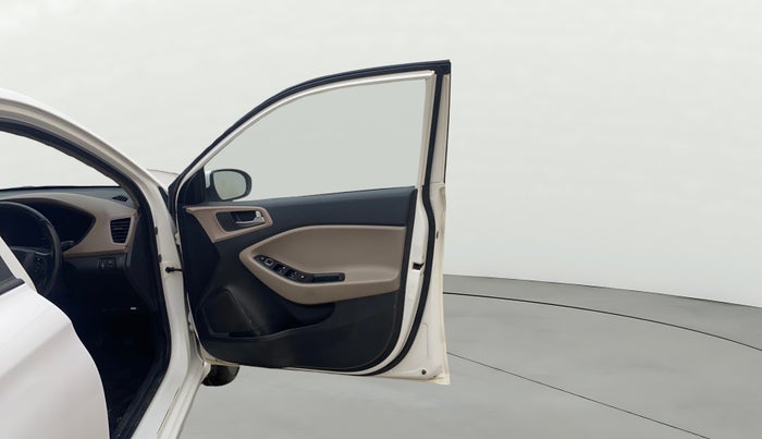 2019 Hyundai Elite i20 ASTA 1.4 CRDI (O), Diesel, Manual, 1,14,342 km, RHS Front Door