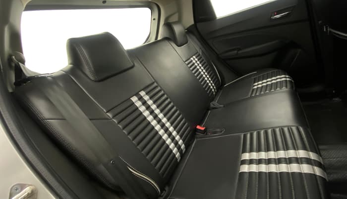 2022 Maruti Swift VXI AMT, Petrol, Automatic, 43,474 km, Right Side Rear Door Cabin